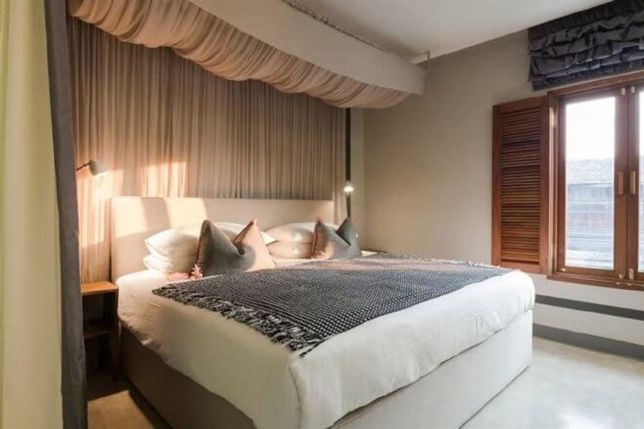 Sala Lanna Chiang Mai Hotel Bagian luar foto
